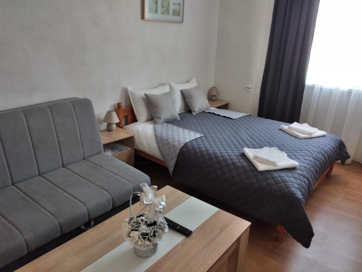 Holiday Guest House Kemo Sapareva Banya Bagian luar foto