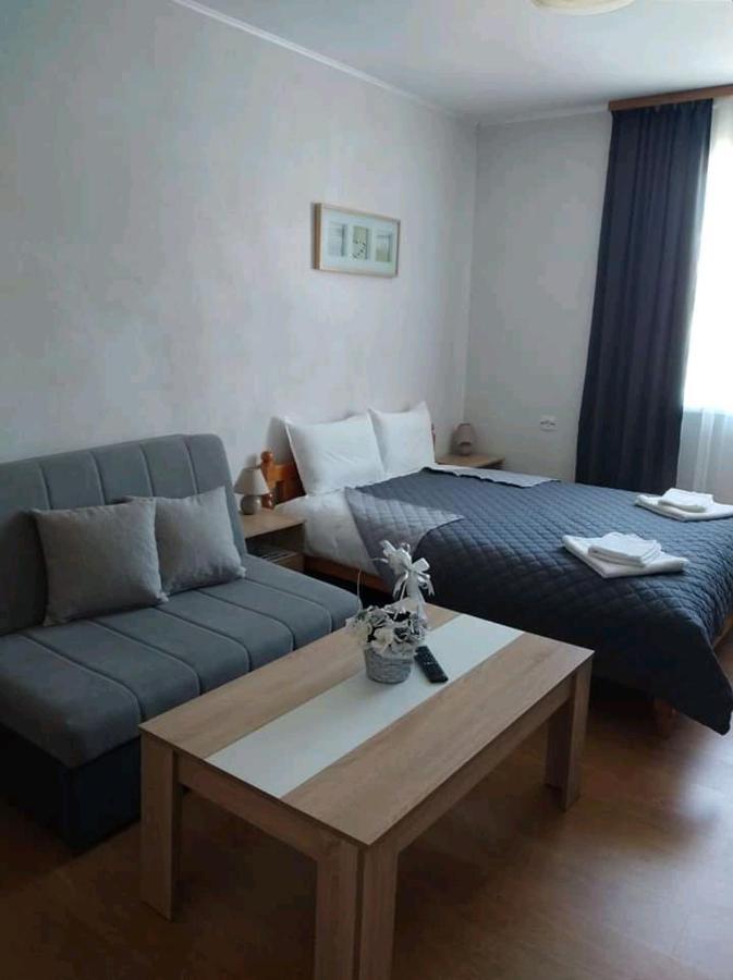 Holiday Guest House Kemo Sapareva Banya Bagian luar foto
