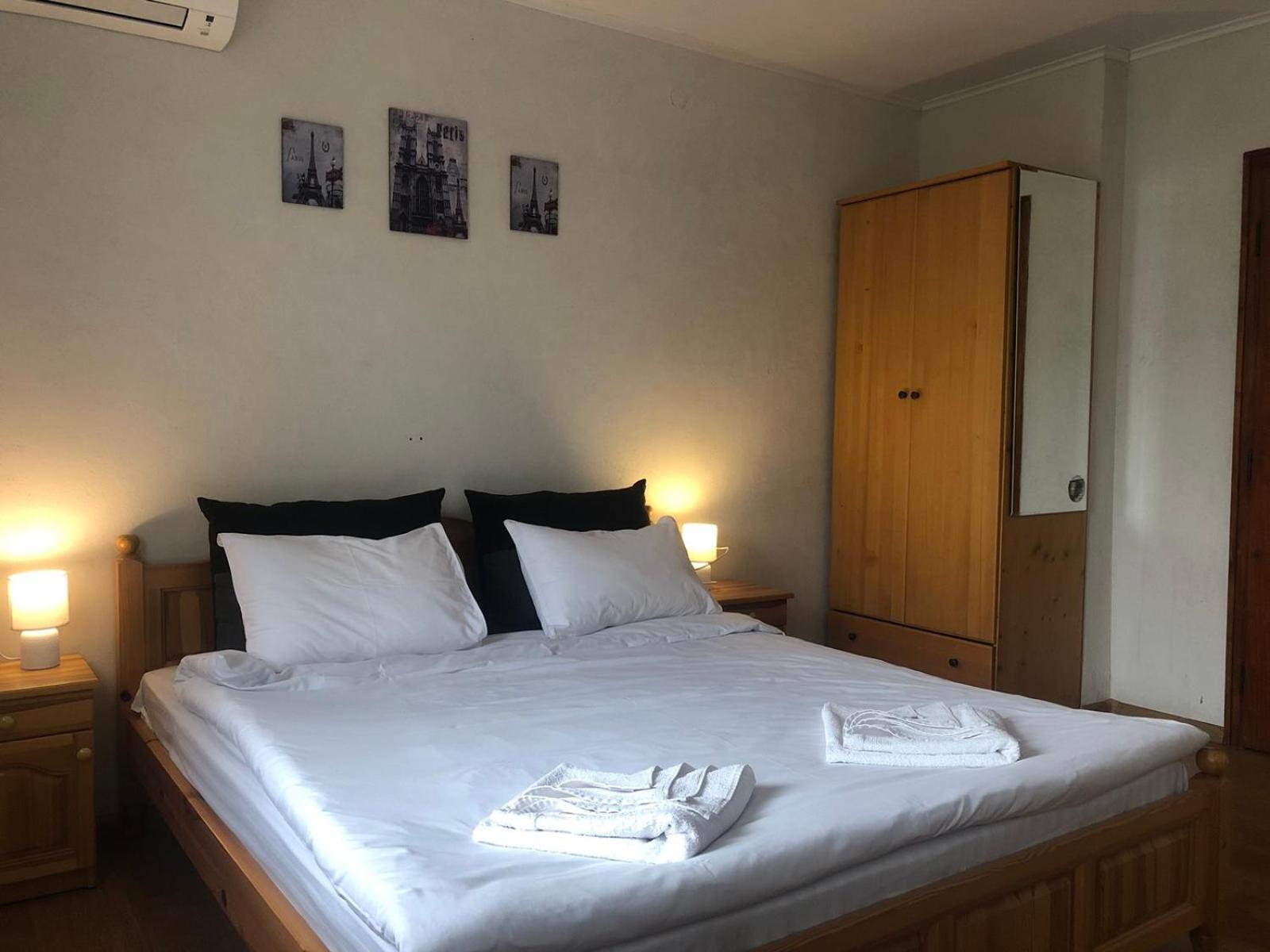 Holiday Guest House Kemo Sapareva Banya Bagian luar foto